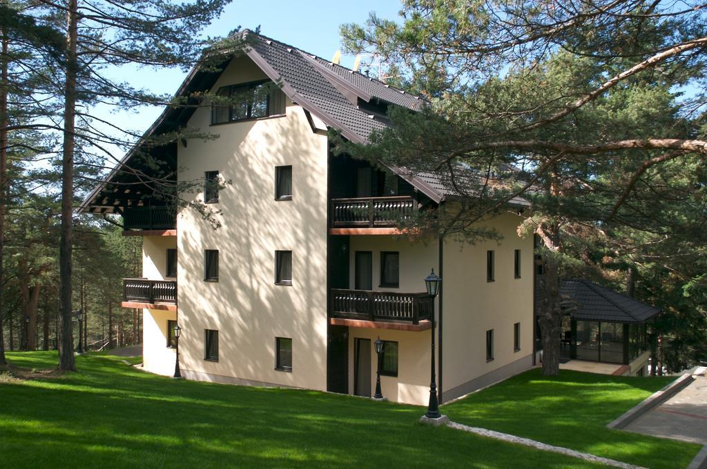 Vila Pina Ζλάτιμπορ Εξωτερικό φωτογραφία